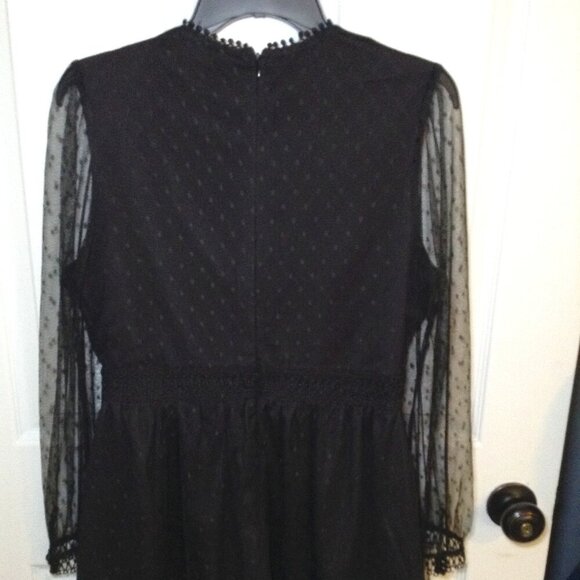 NWOT ShowPo, "Are you gonna Kiss Me" US8, lace, Australian, Trending, Bohemian - Picture 2 of 4